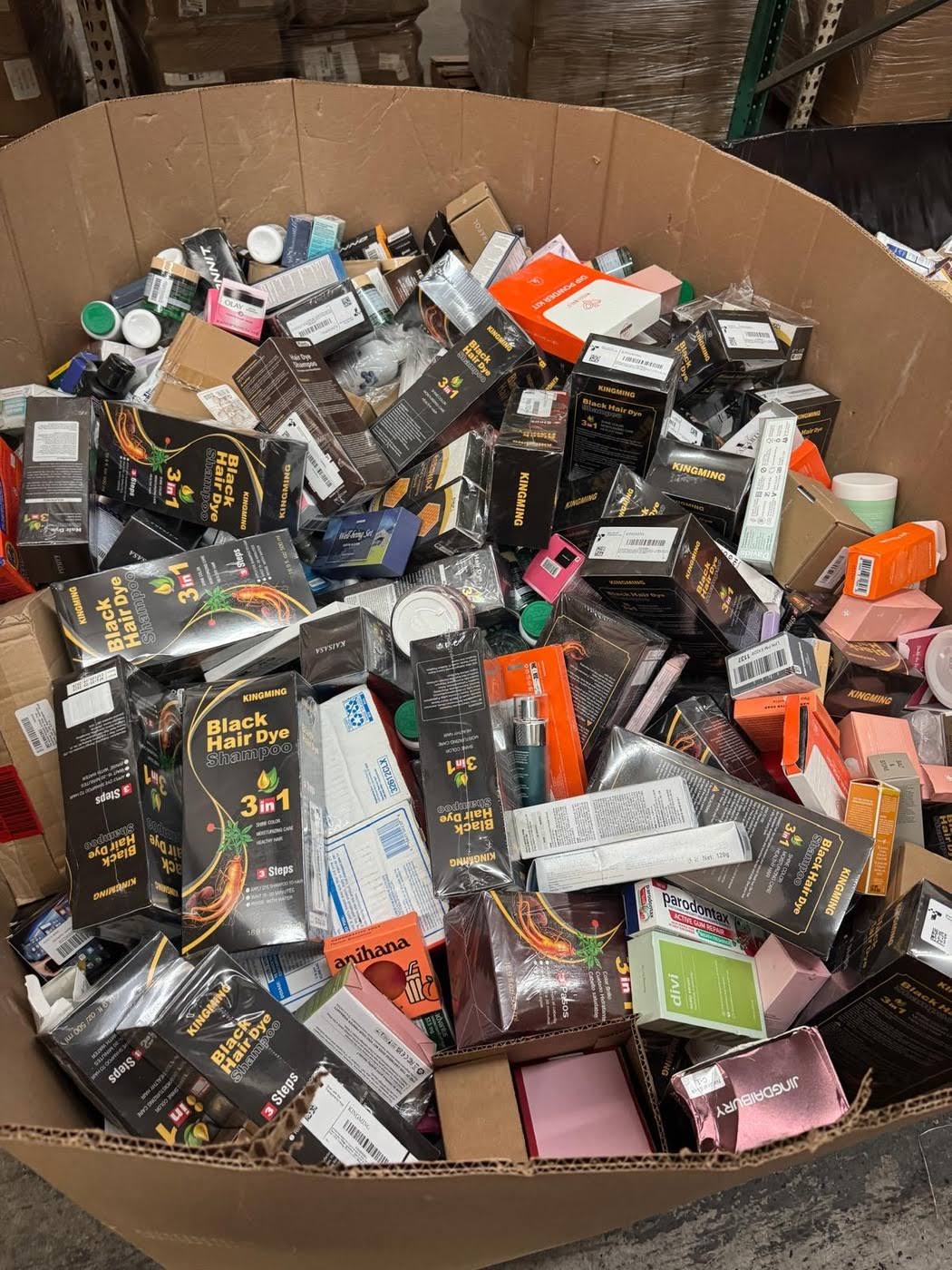Amazon Health Beauty Pallet – Best Wholesale Lot Amazon Health Beauty Pallet – Best Wholesale Lot - Image 1