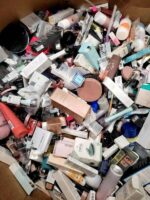 Cosmetics Pallet – Huge Wholesale Lot