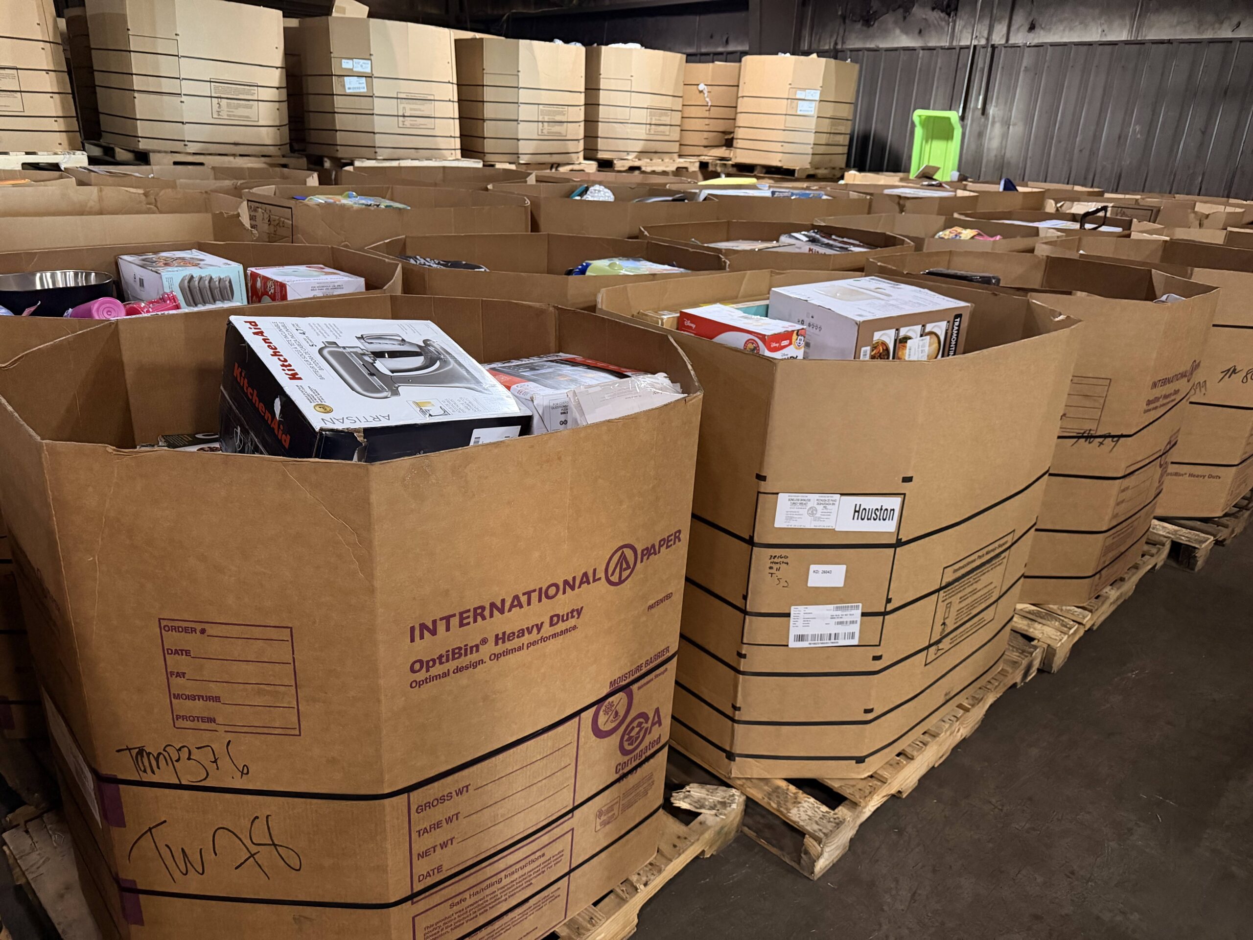 Small Appliances Housewares Truckload – Premium Wholesale Lot Small Appliances Housewares Truckload – Premium Wholesale Lot - Image 1
