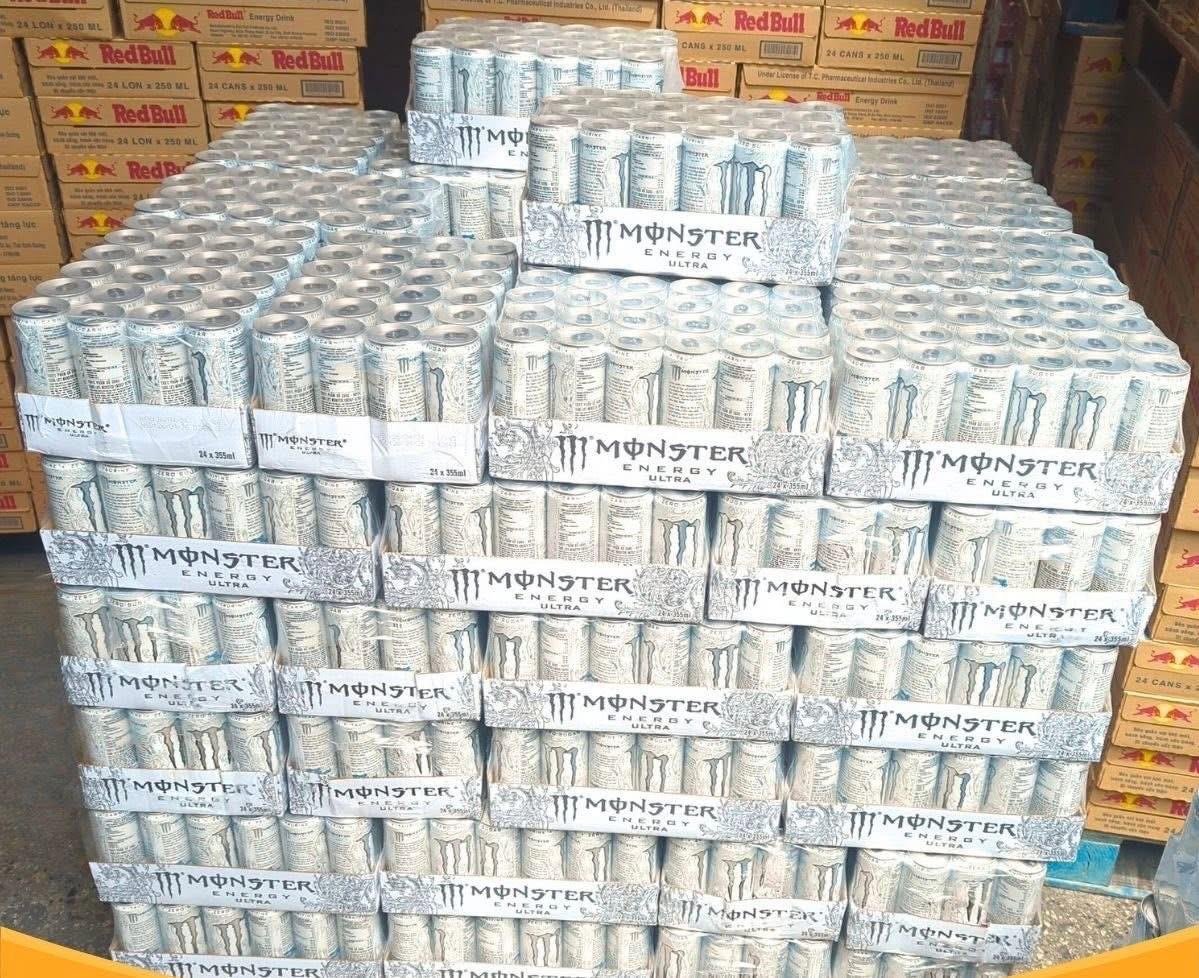 IMG_0804.jpeg Energy Drink Liquidation Pallet — Lot 1 - Image 1