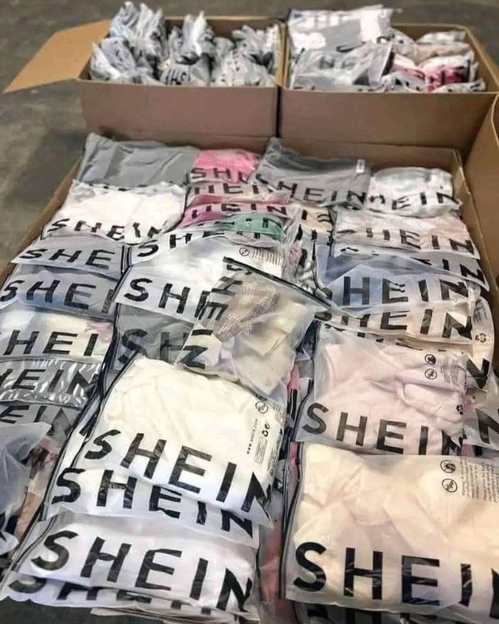 WhatsApp-Image-2025-10-23-at-15.09.21.jpeg SHEIN Apparel Liquidation Pallet - Image 1