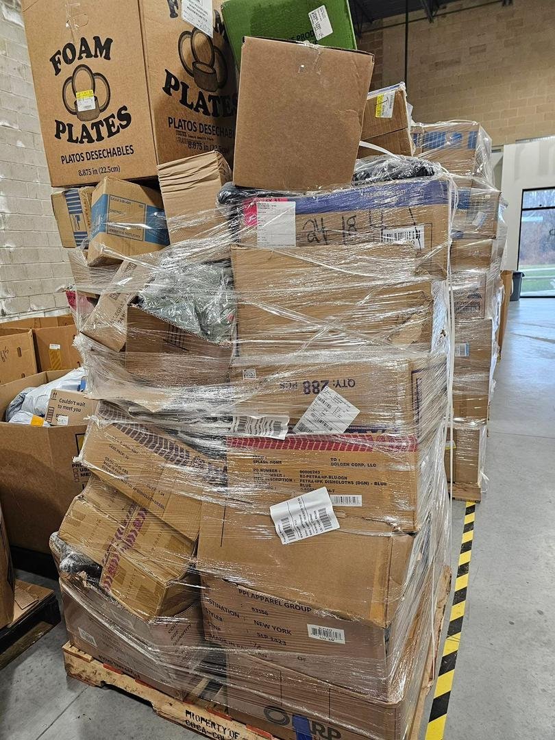 WhatsApp-Image-2025-10-23-at-16.29.05-1.jpeg Walgreens General Merchandise Liquidation Pallet - Image 1