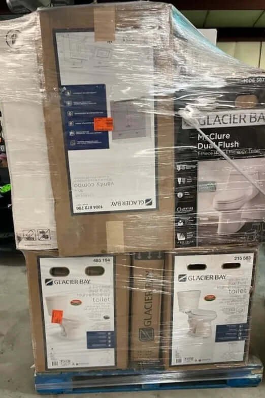 bathroom-products-truckload-home-depot.jpg Home Depot Bathroom Liquidation Truckload - Image 1