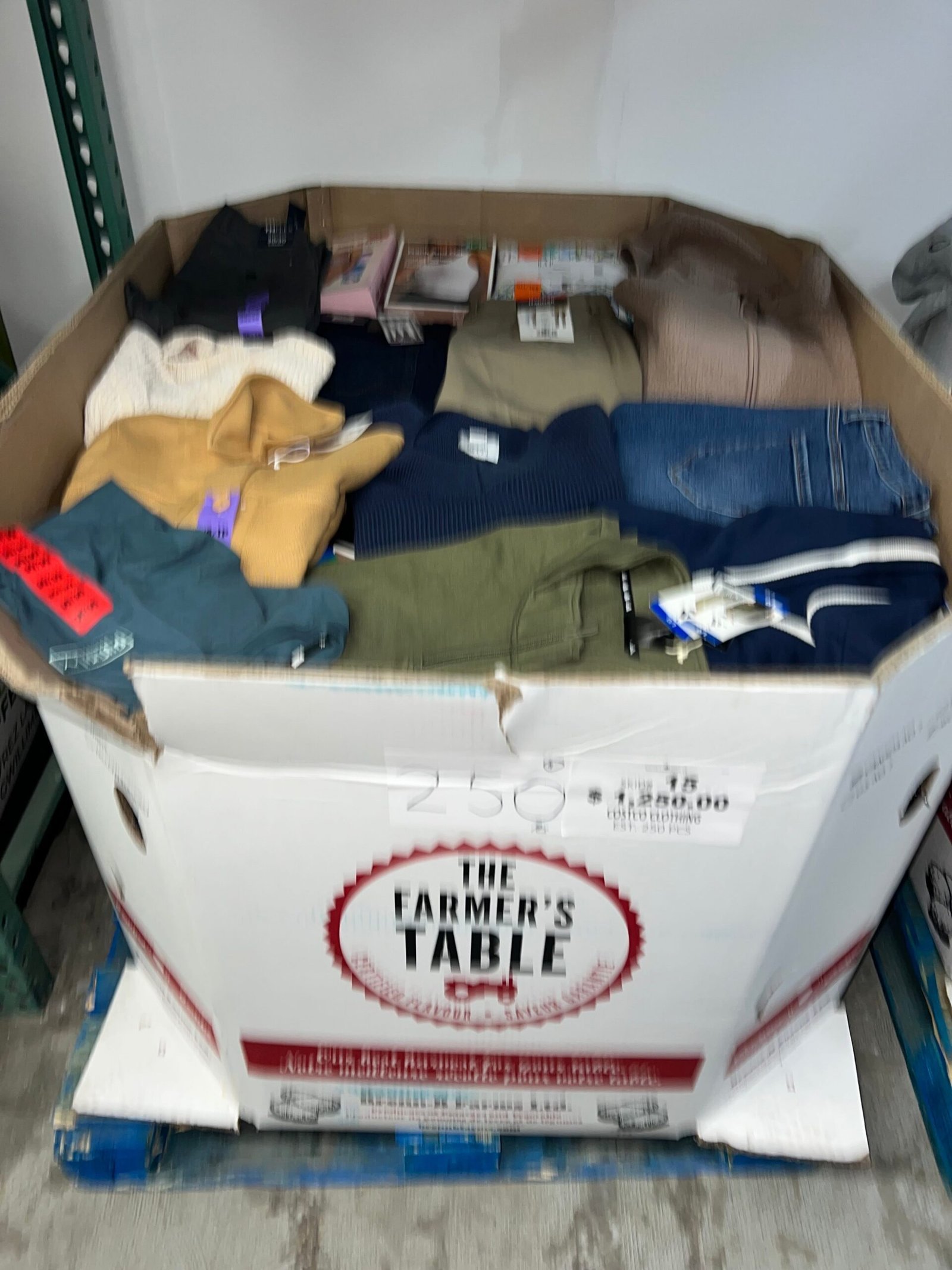 brand-name-clothing-15-250pcs-liquidation-wholesale-pallet-brand-name-clothing-15-250pcs-liquidation-wholesale-pallet-lpd-1236684084-scaled-1.jpg Brand Name Clothing – 250pcs Liquidation Pallet — Lot 12 - Image 1
