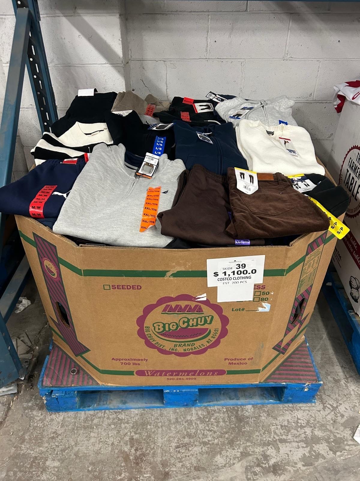 costco-clothing-39-200pcs-liquidation-wholesale-pallet-costco-clothing-39-200pcs-liquidation-wholesale-pallet-lpd-1227092611.jpg CW Clothing Liquidation Pallet — Lot 8 - Image 1