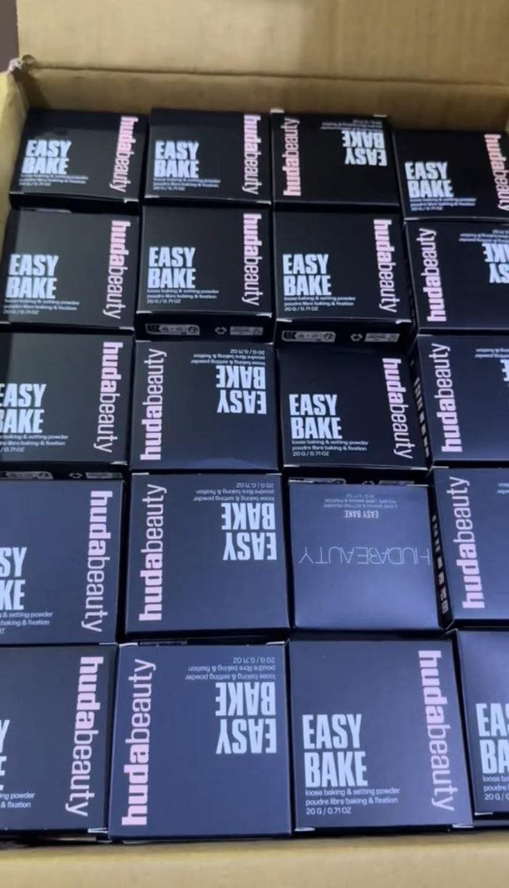 e11.jpg Huda Beauty Easy Bake Loose Baking & Setting Powder Liquidation Pallet - Image 1
