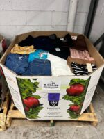Miscellaneous Clothing - 300pcs Liquidation Pallet