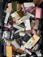 Mix High-End Brand Makeup Liquidation Pallet - Image 3