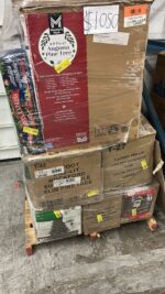 Overstock Christmas Tree Liquidation Pallet - Image 3