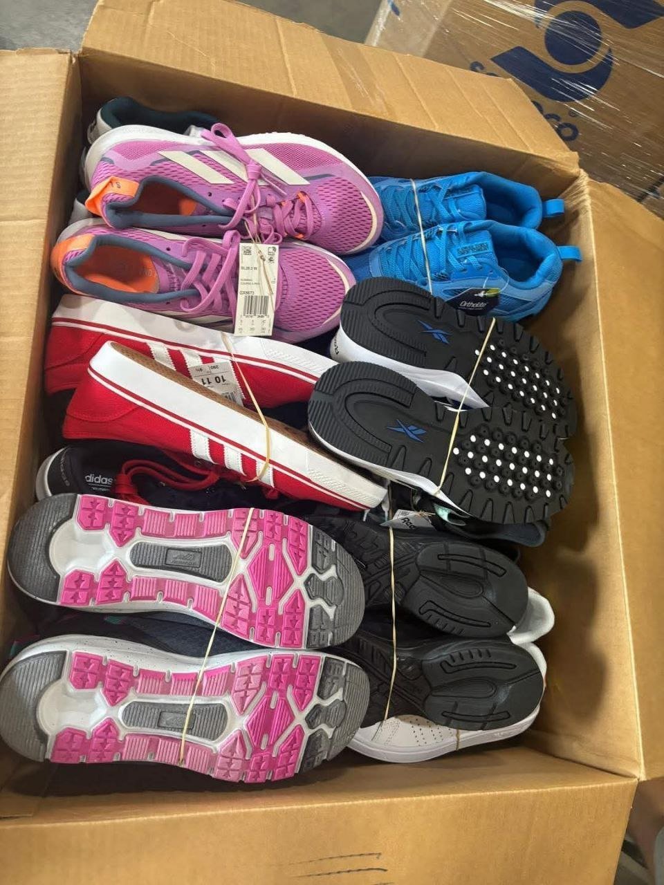 sho1.jpg Name Brand Shoe Liquidation Pallet - Image 1