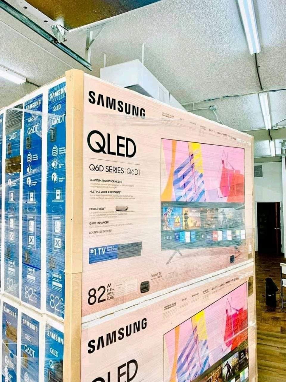 smart-tv-pallets-liquidation-pallets.jpg Mixed TV Liquidation Pallet - Image 1